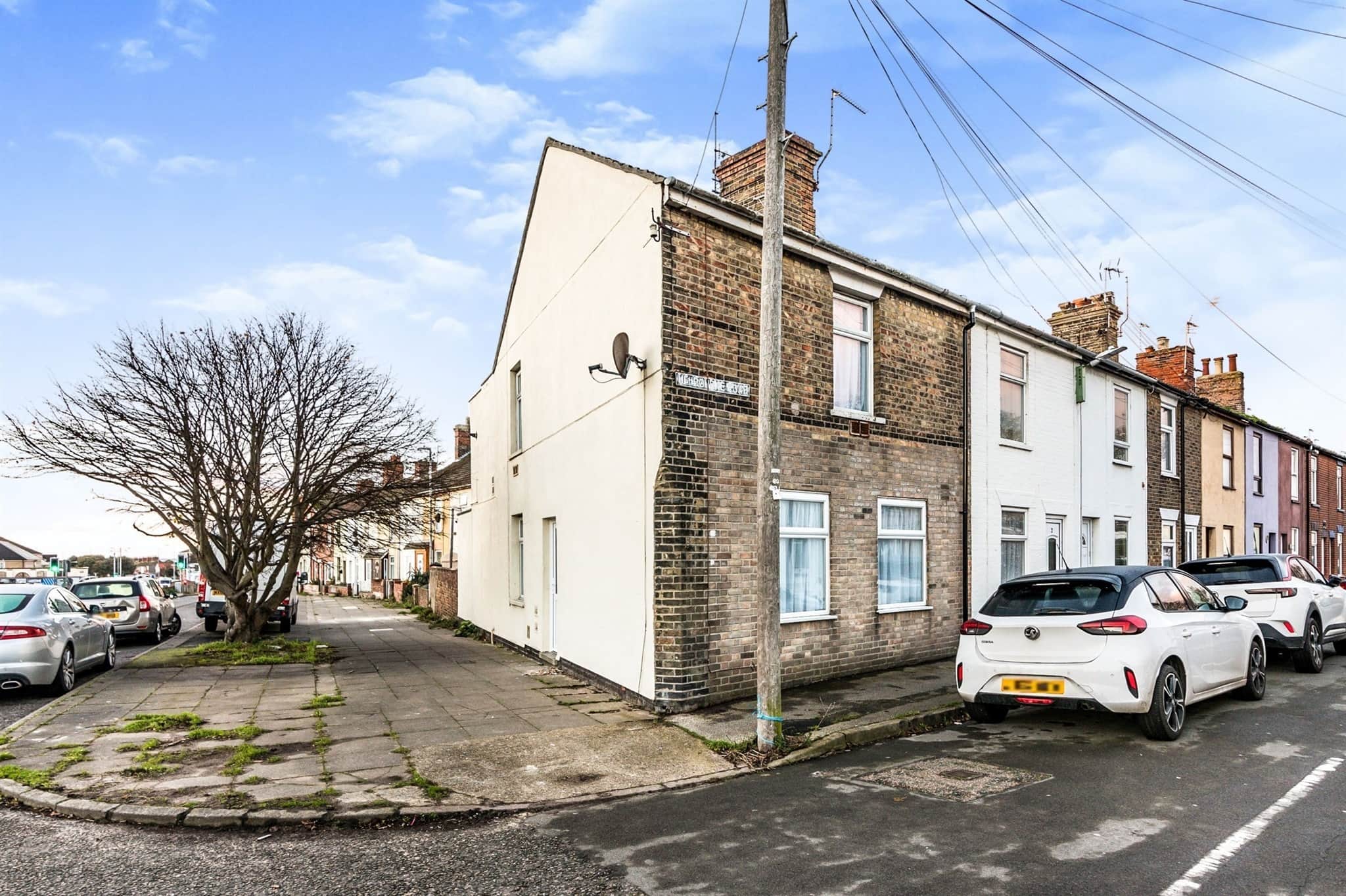 Property photo 0