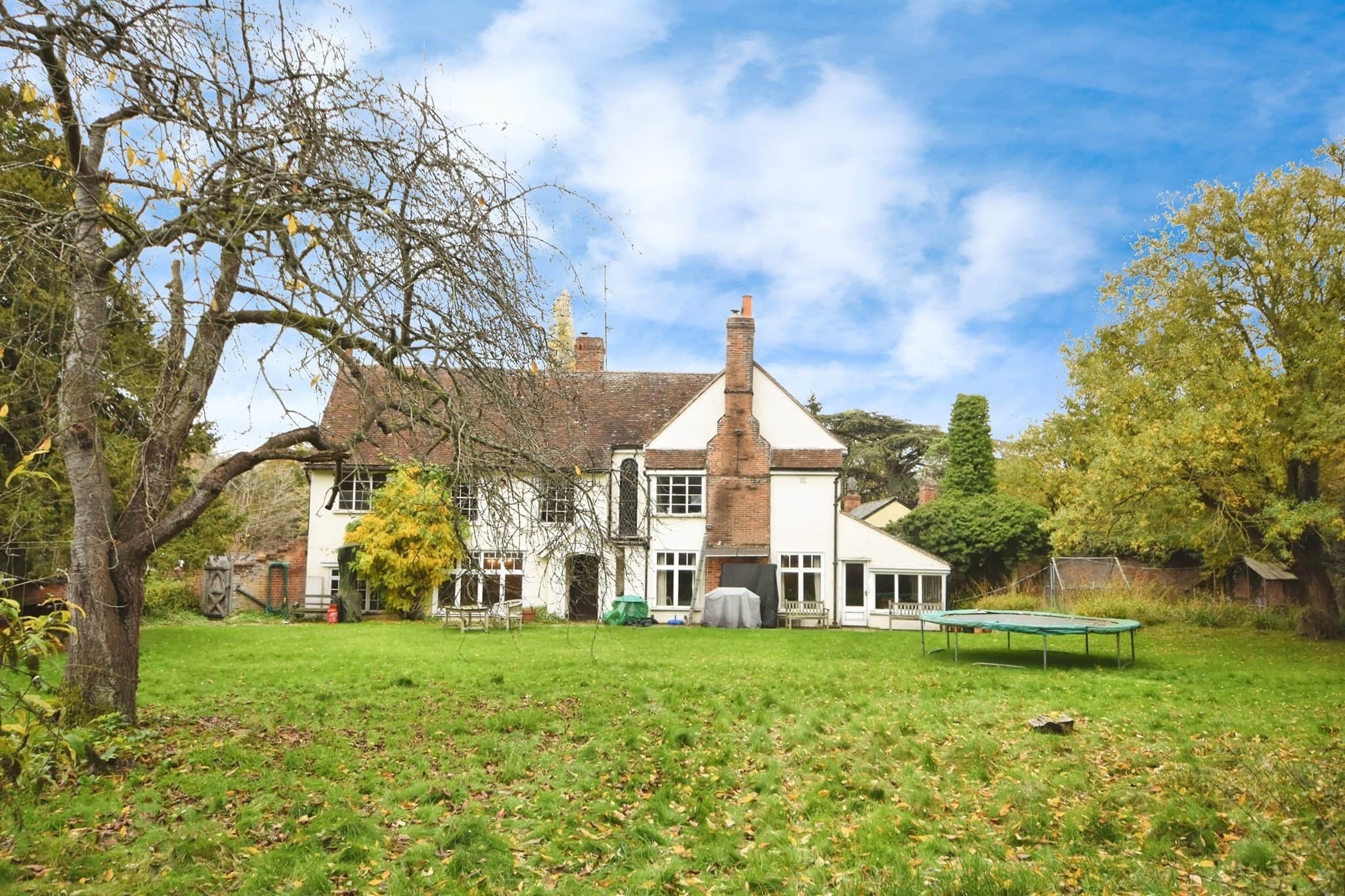 Property photo 0