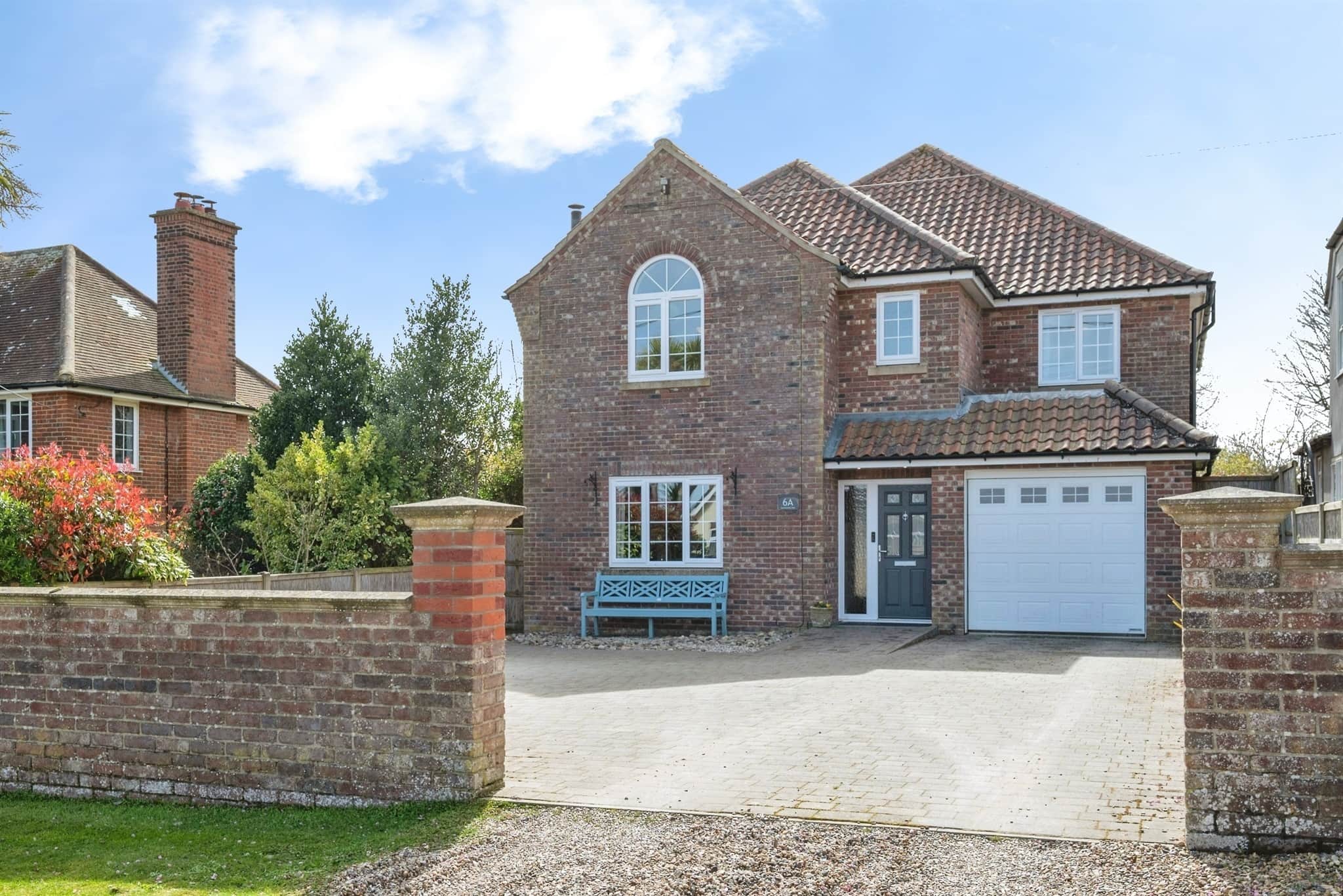 Property photo 0