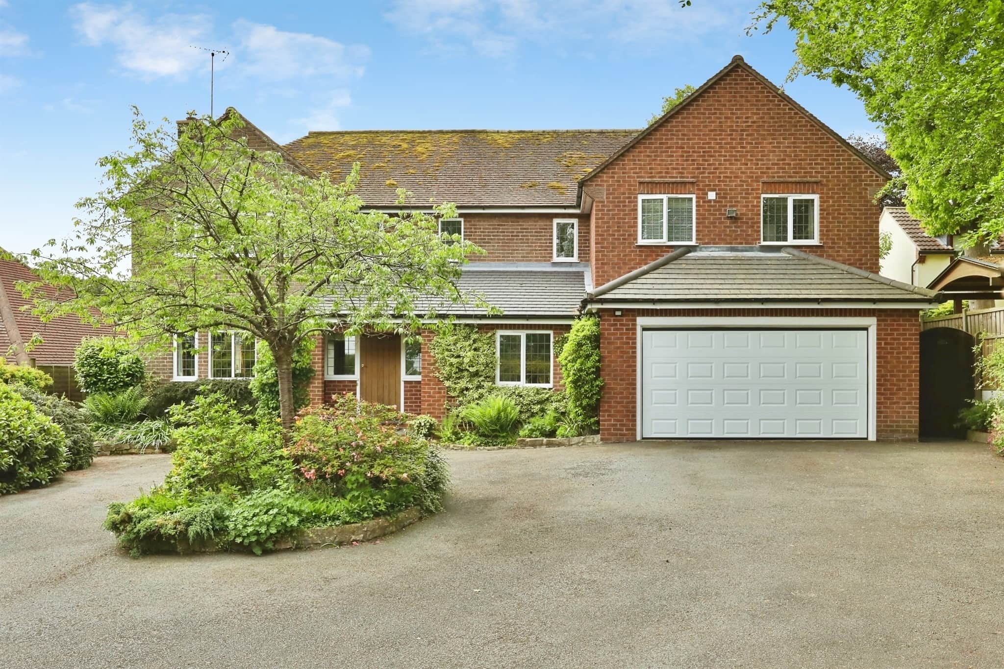 Property photo 0