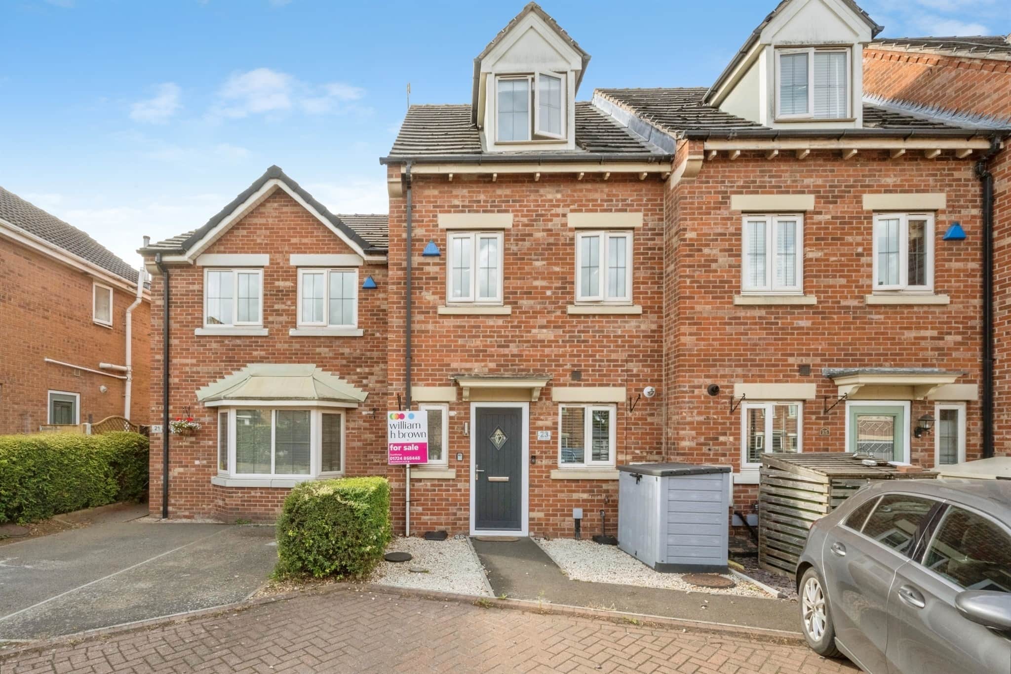 Property photo 0