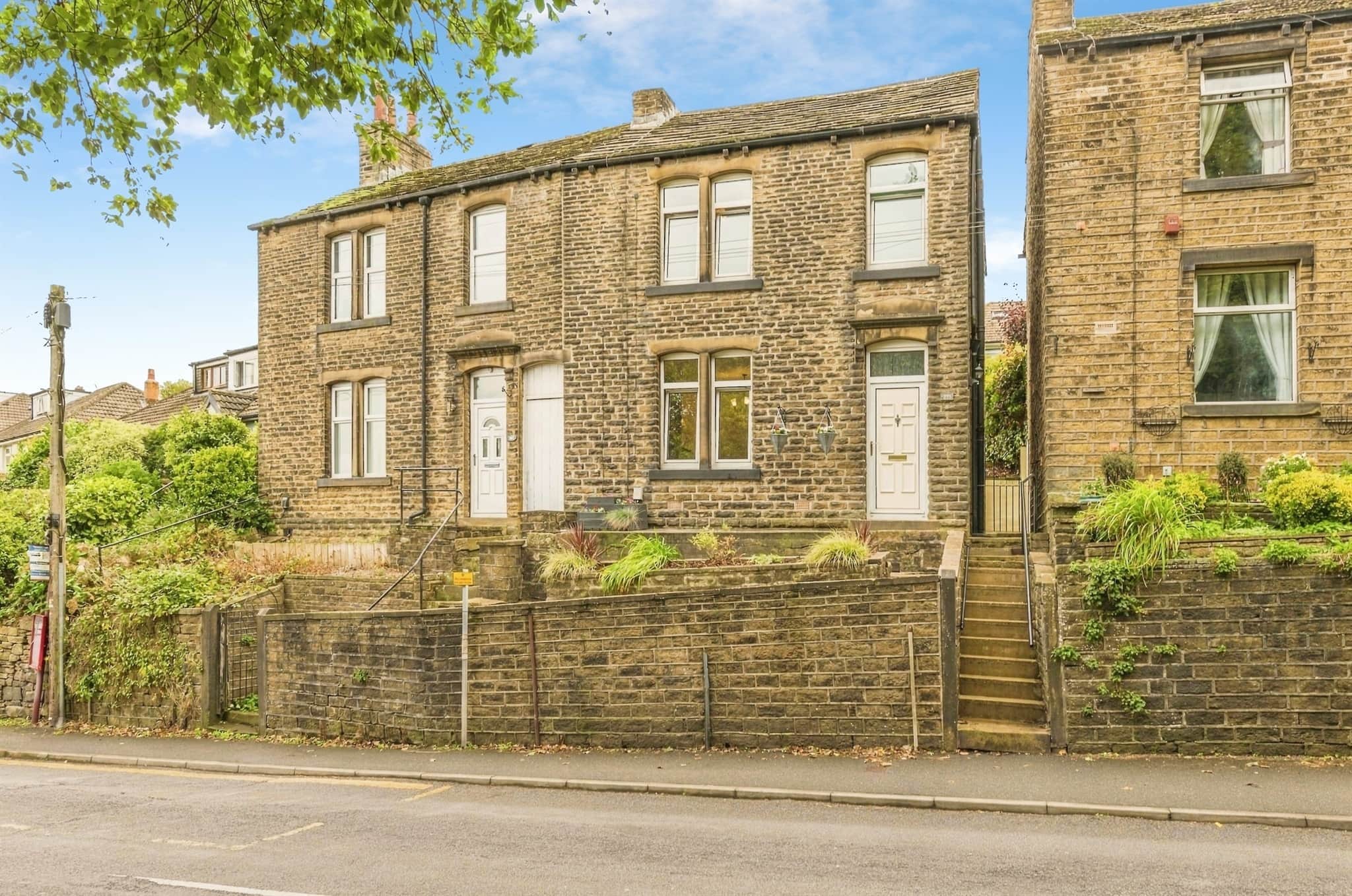 Property photo 0