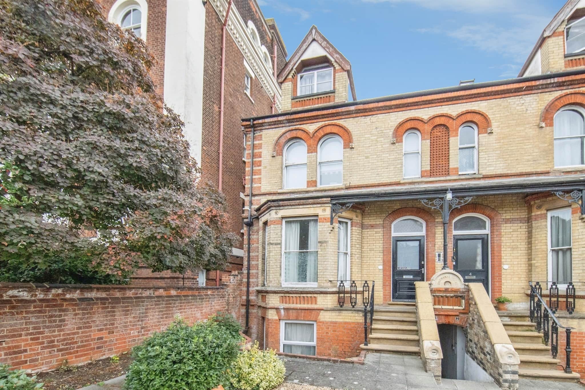 Property photo 0