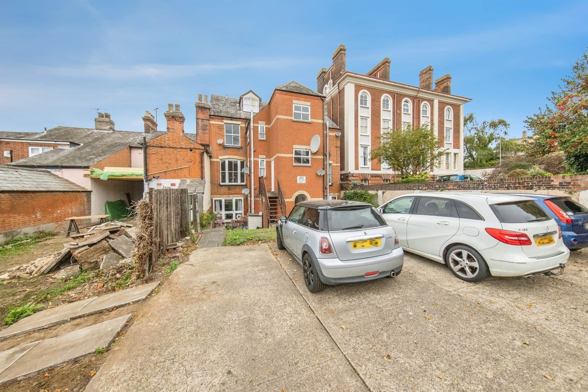 Property photo 9
